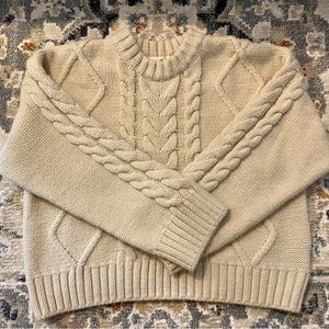 H&M Sweater. Size Medium.